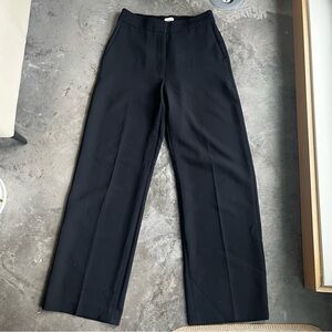 Aritzia Wilfred Limitless Pant Size 6